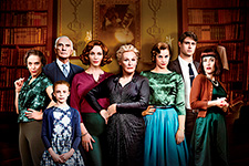 アガサクリスティー ねじれた家