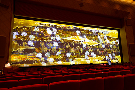 明治座×チームラボ＝新緞帳