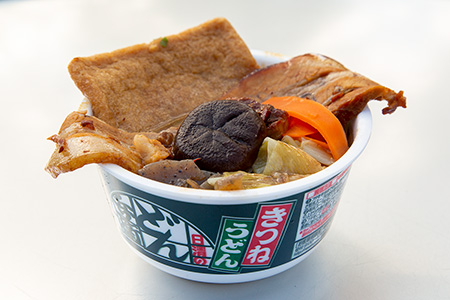 利根川風越境肉どん兵衛