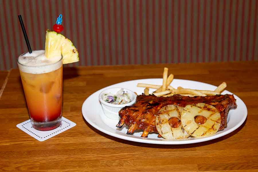 『ハワイアンサンセット』と『ハワイアンBBQリブ』の画像