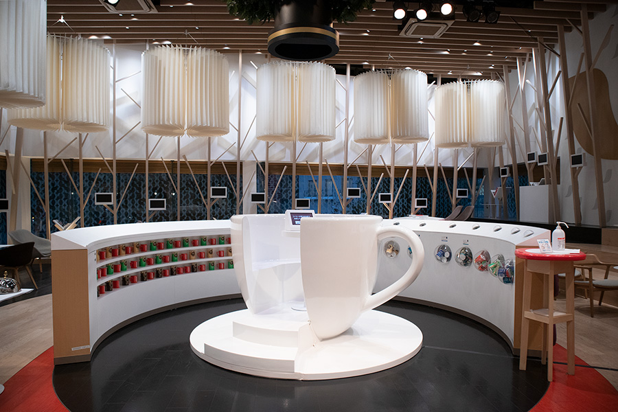 『ダバダ特別席』の画像