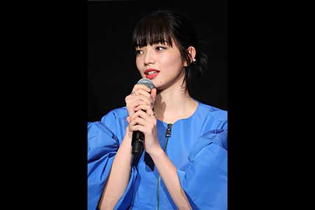 小松菜奈の画像