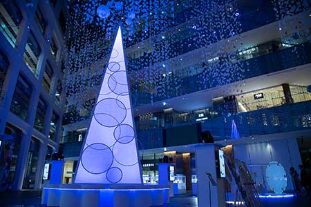 『WHITE KITTE』画像