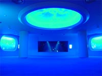 2004N4vXvr[ɂF717ŎBe