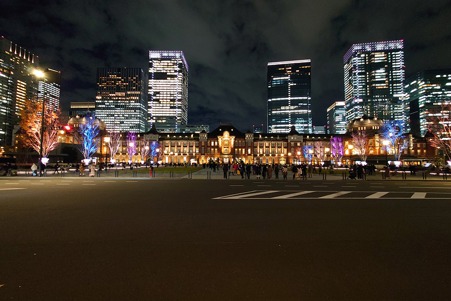 東京ミチテラス（写真）